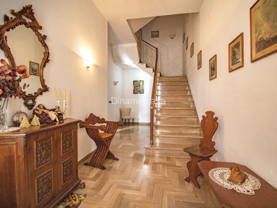 Villa i Prato, Prato - bilde 1