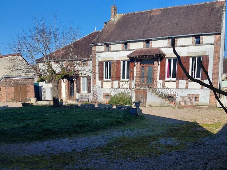 Landejendom i Vergigny, Yonne - foto 1