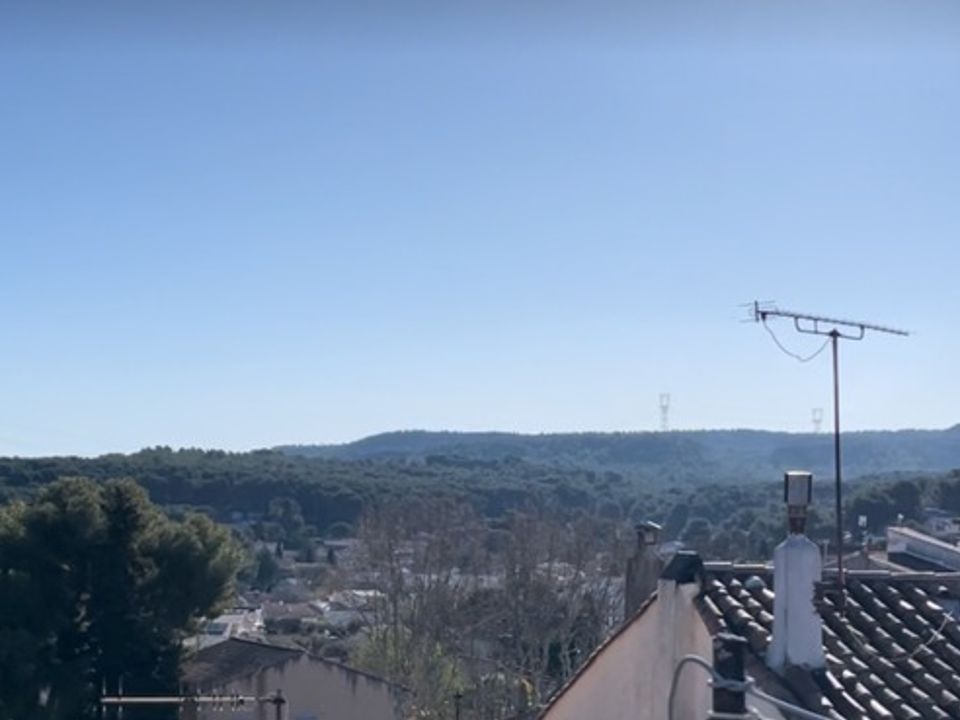 Lejlighed i Velaux, Bouches-du-Rhone - foto 1