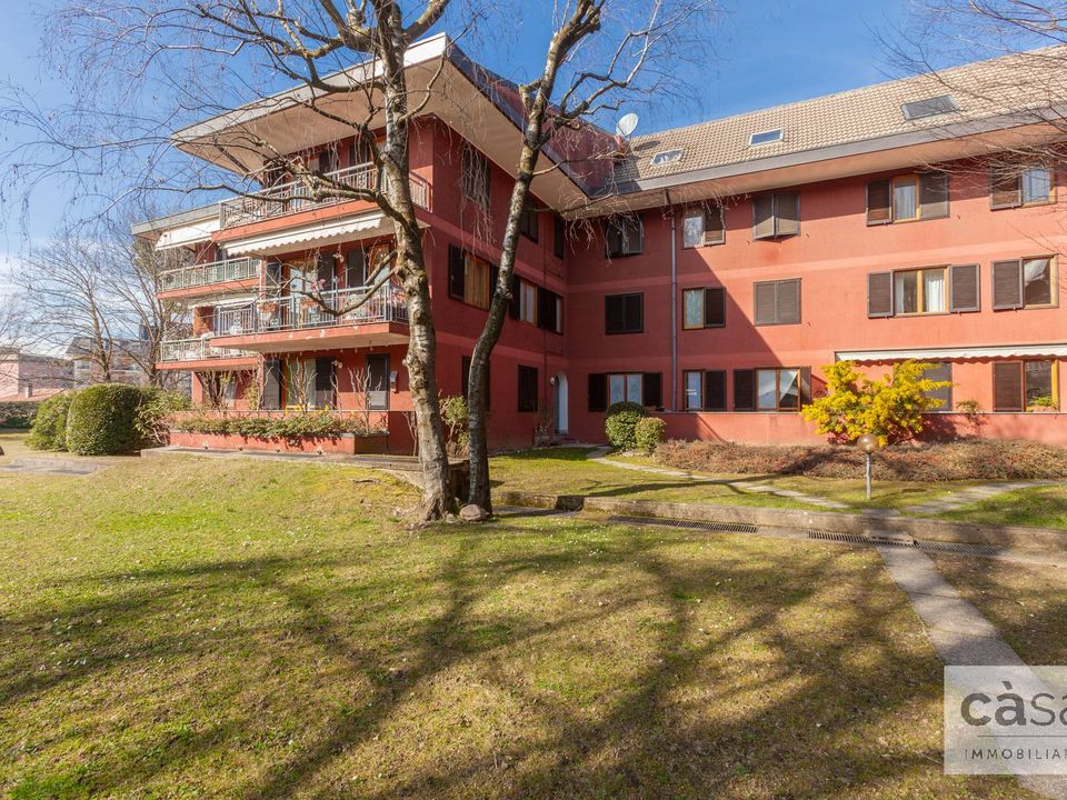 Lejlighed i Varese, Varese - foto 1