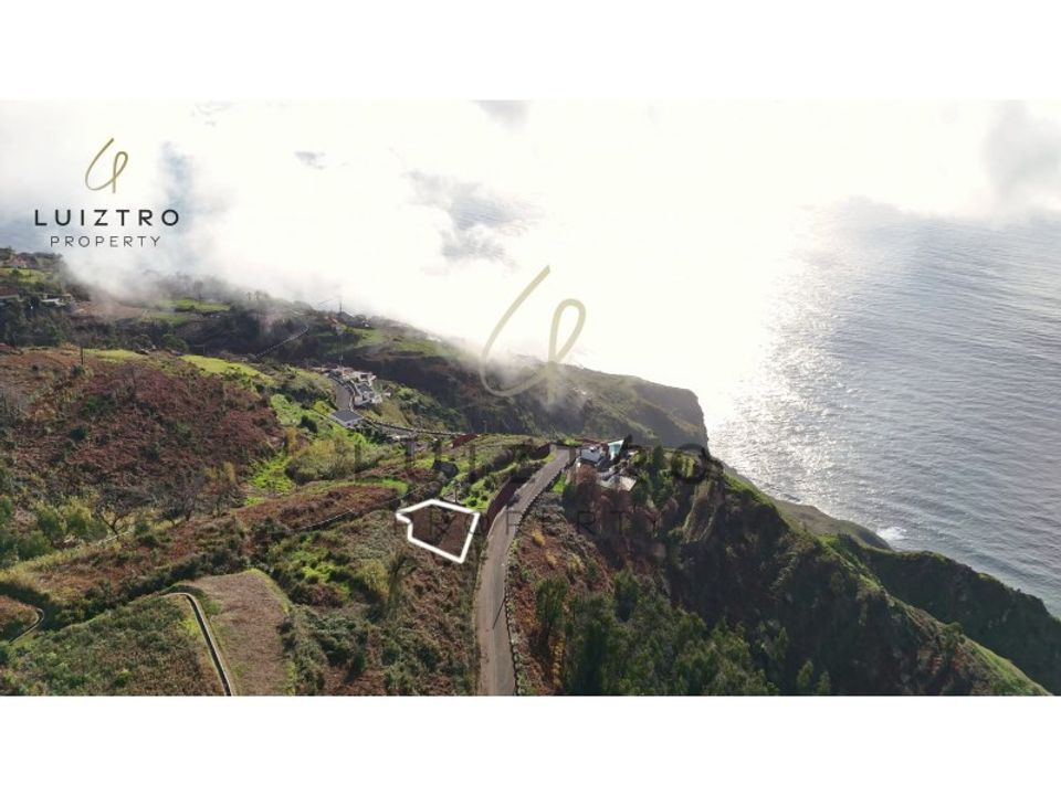Helårsgrund i Calheta, Madeira - foto 2