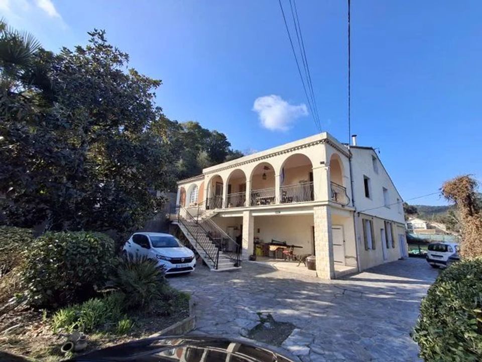 Villa i Saint-Ambroix, Gard - foto 1