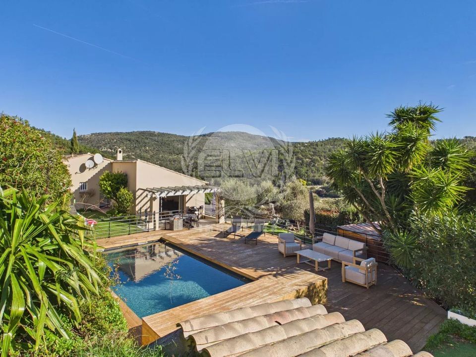Villa i Le Plan-de-la-Tour, Var - foto 1