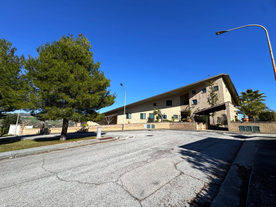 Villa i Grottazzolina, Fermo - foto 3