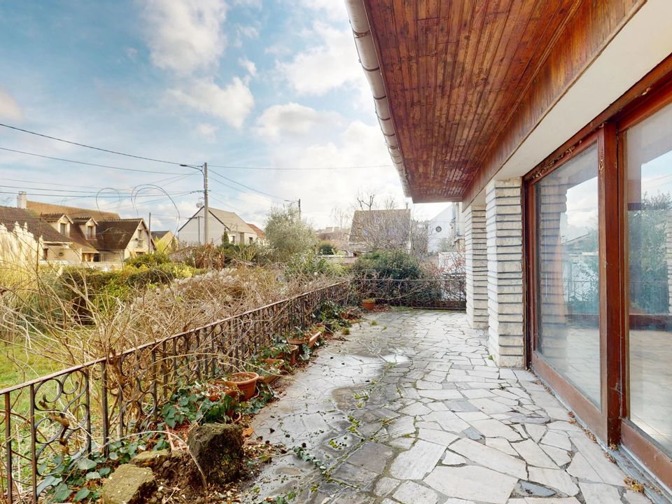 Villa i Montfermeil, Seine-Saint-Denis - foto 3