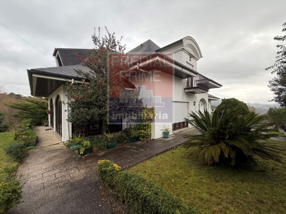 Villa i Oliveira de Azemeis, Aveiro - foto 1