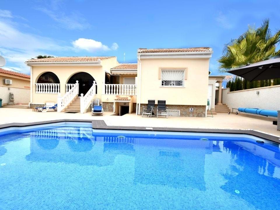 Villa i Ciudad Quesada, Alicante - foto 1