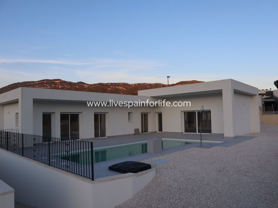 Landejendom i Pinoso, Alicante - foto 2