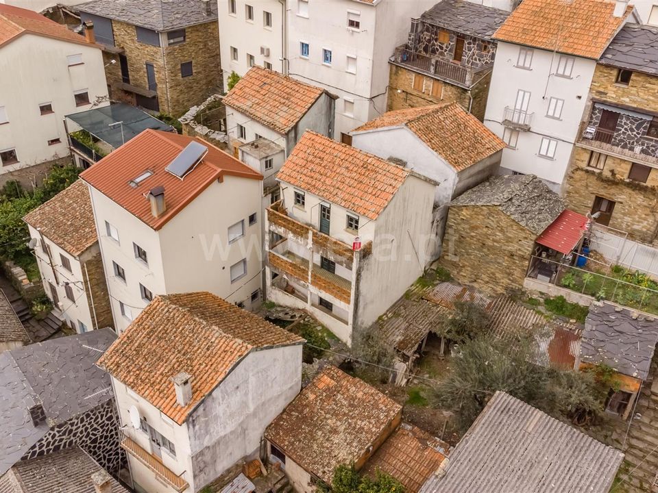Landsbyhus i Covilha, Castelo Branco - foto 1