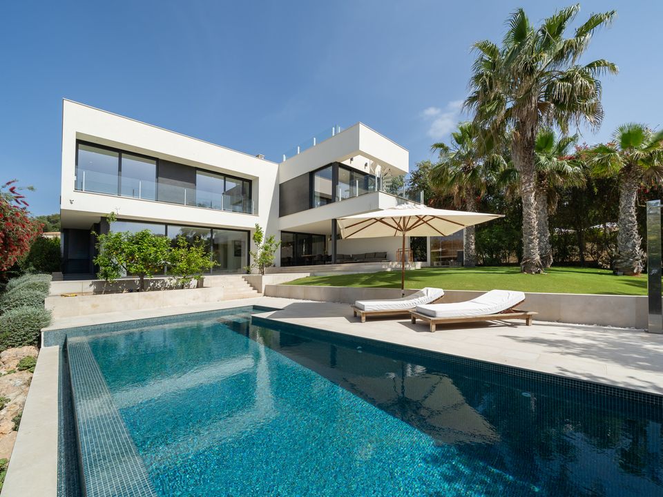 Villa i Nova Santa Ponsa, Mallorca - bilde 1