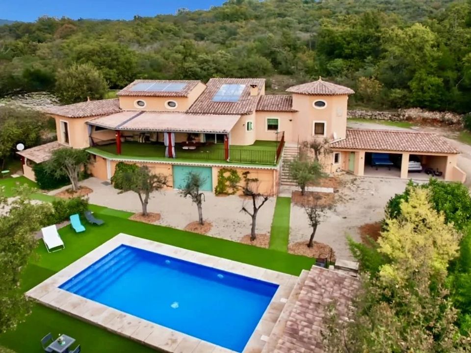 Villa i Saint-Cezaire-sur-Siagne, Alpes-Maritimes - foto 3