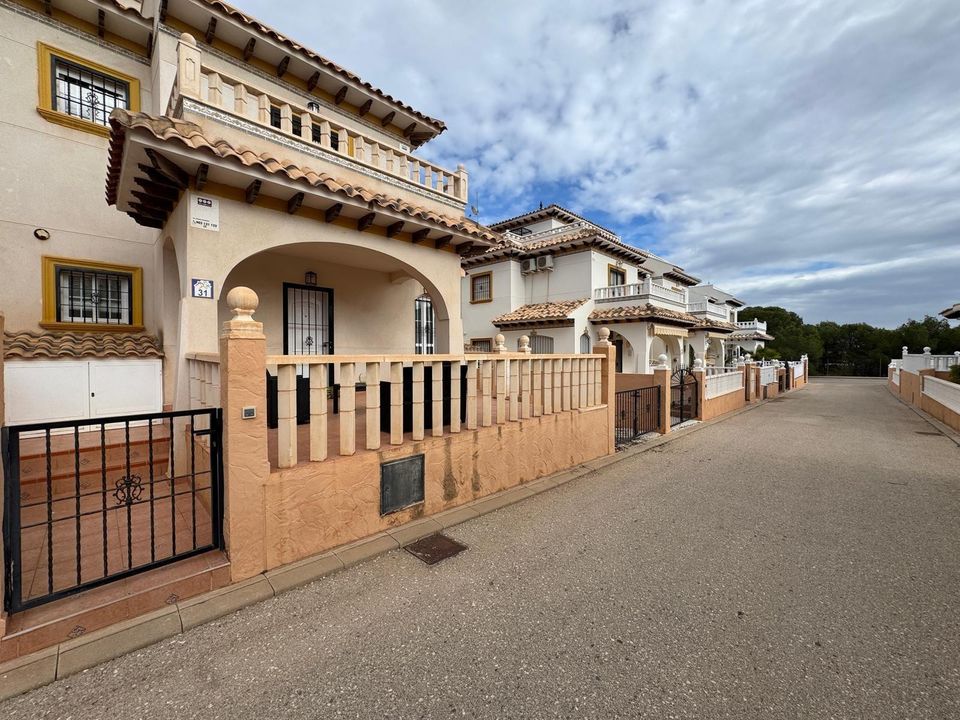 Villa i Cabo Roig, Alicante - foto 1