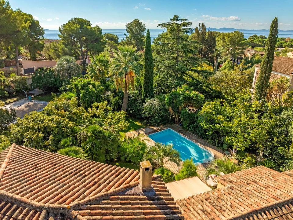 Villa i La Londe-les-Maures, Var - foto 1