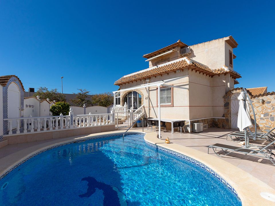 Villa i Benijofar, Alicante - foto 1