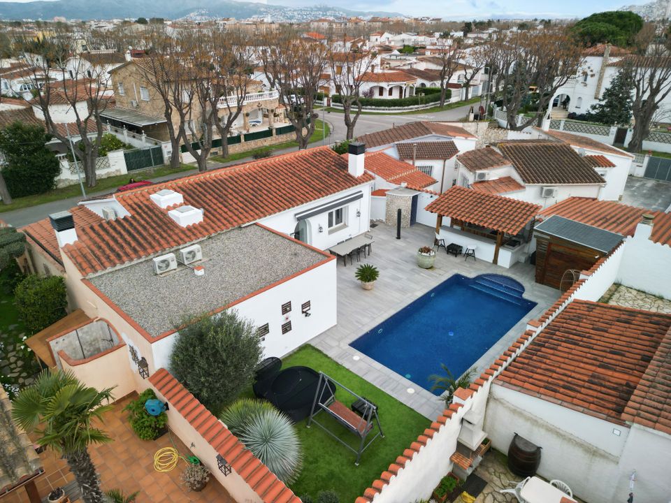 Villa i Empuriabrava, Gerona - foto 3