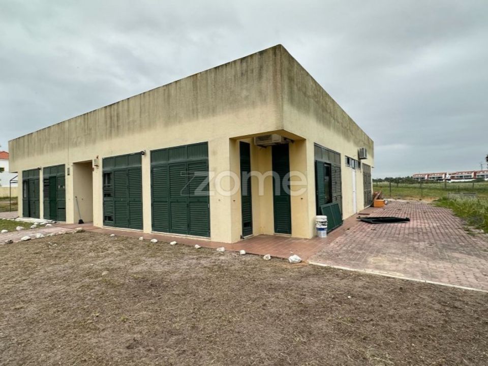 Erhvervsejendom i Alcochete, Setubal - foto 2