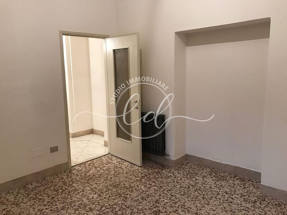 Lejlighed i Carrara, Massa and Carrara - foto 4