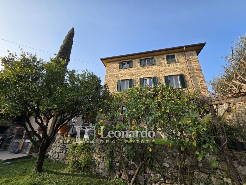 Villa i Massarosa, Lucca - bilde 1