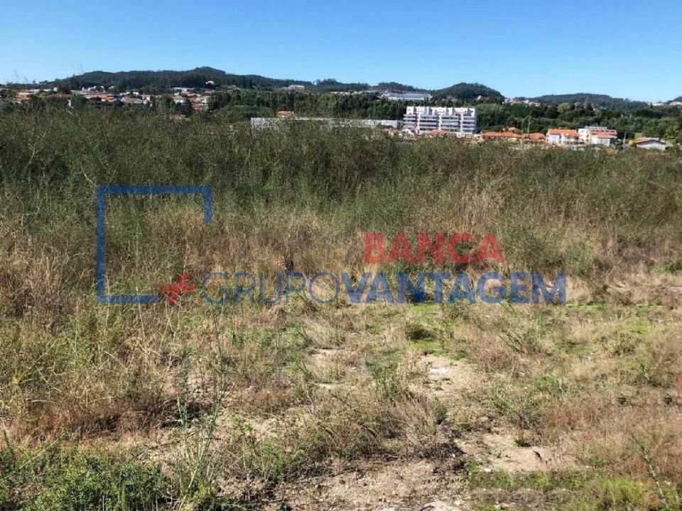 Helårsgrund i Santo Tirso, Porto - foto 3