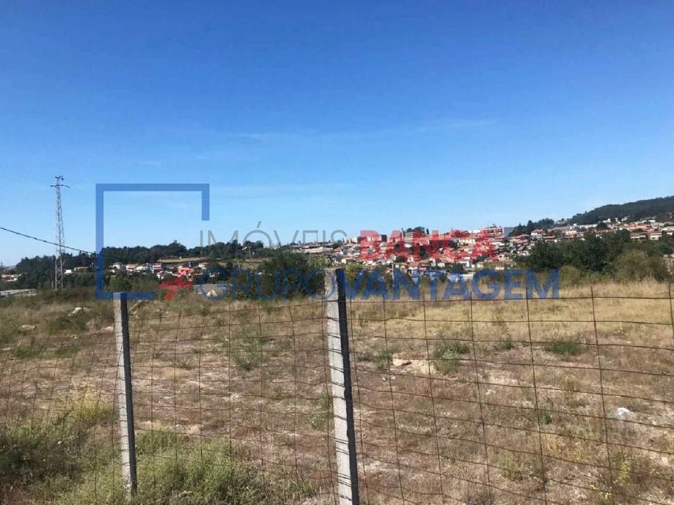 Helårsgrund i Santo Tirso, Porto - foto 4