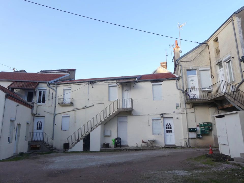 Lejlighed i Le Creusot, Saone-et-Loire - foto 1
