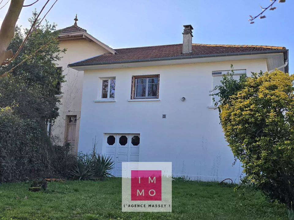 Villa i Tarbes, Hautes-Pyrenees - foto 1