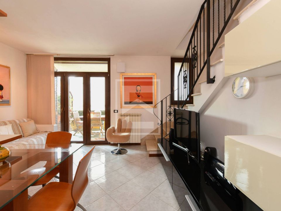Lejlighed i Sirmione, Brescia - foto 3