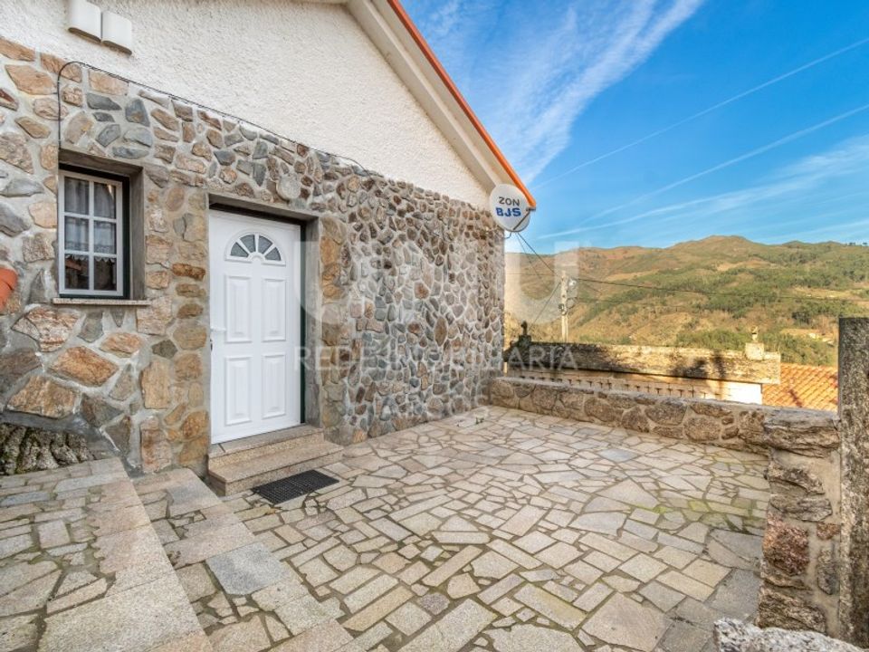Villa i Arcos de Valdevez, Viana do Castelo - foto 1