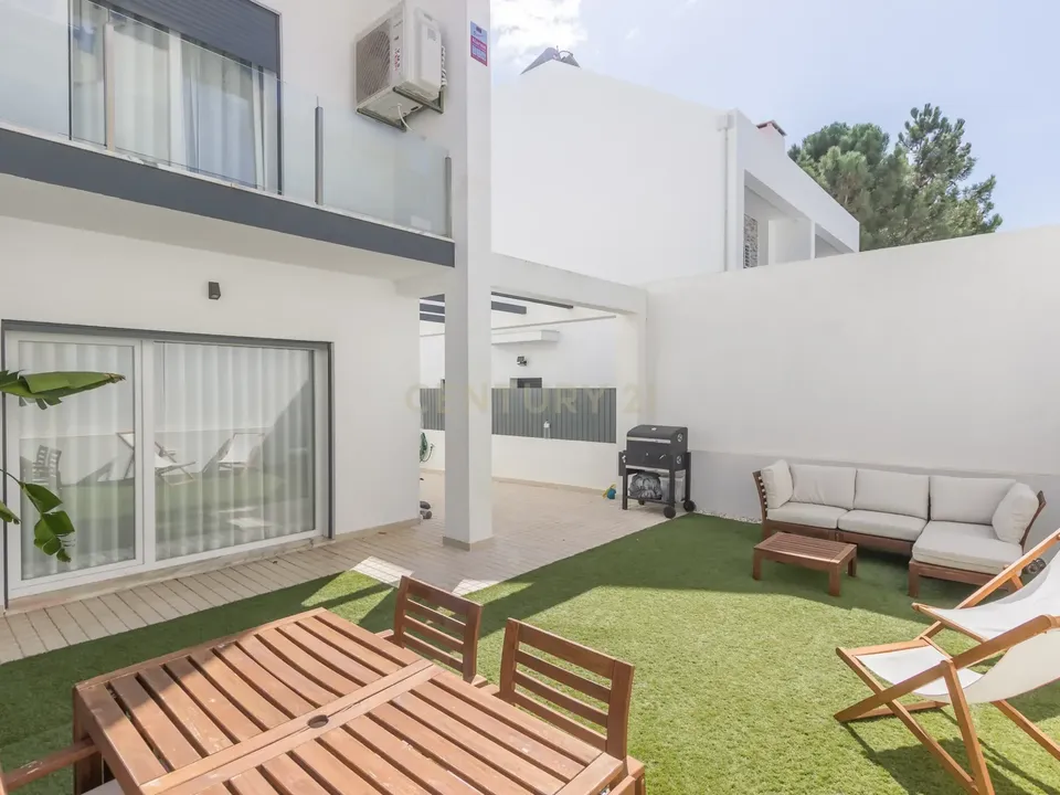 Villa en Quinta do Conde, Setubal - foto 1