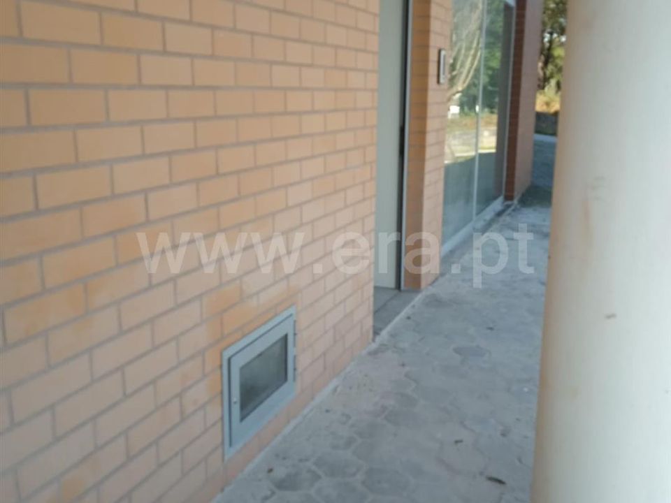 Duplex i Santa Maria da Feira, Aveiro - foto 1