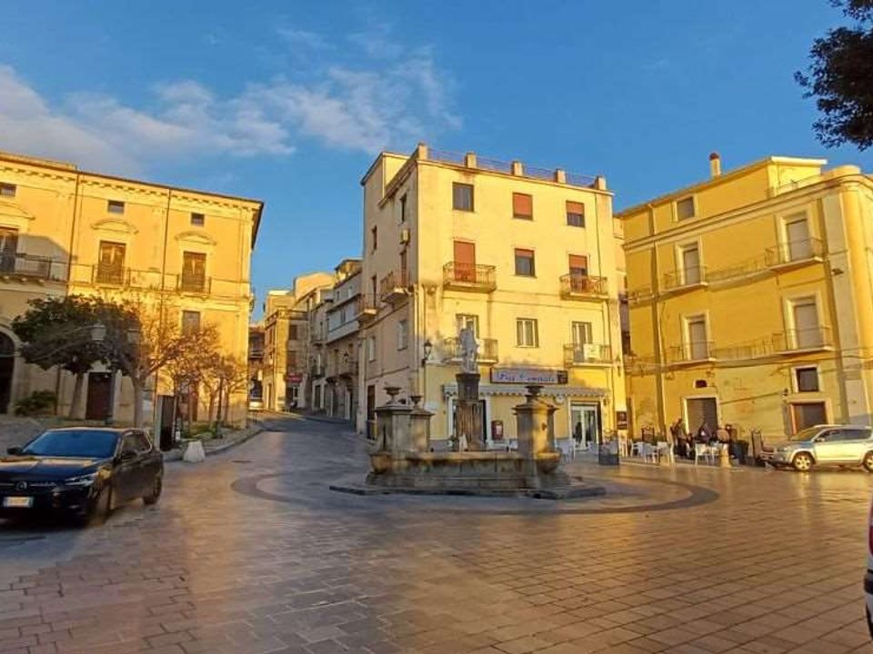 Erhvervsejendom i Cetraro, Cosenza - foto 2