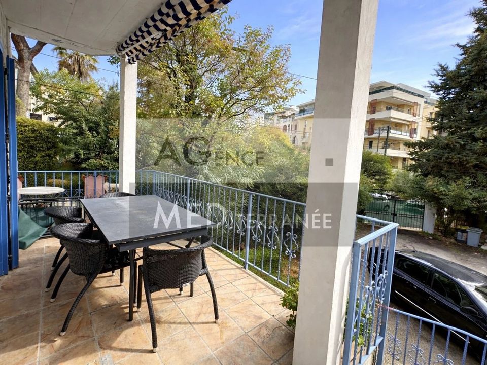 Lejlighed i Antibes, Alpes-Maritimes - foto 1