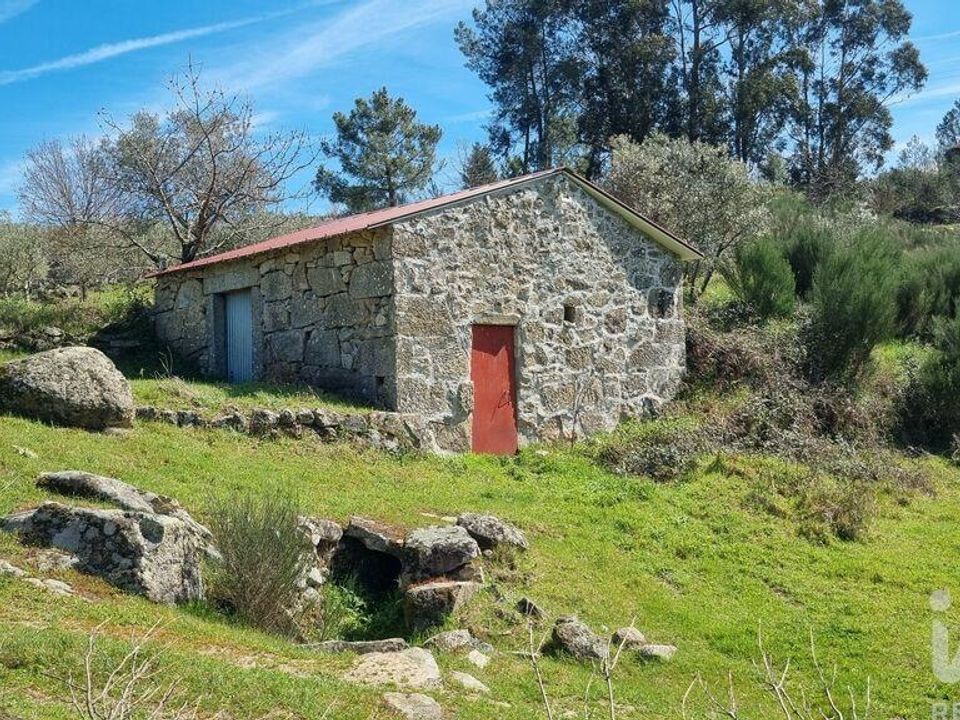 Byhus i Celorico da Beira, Guarda - foto 1