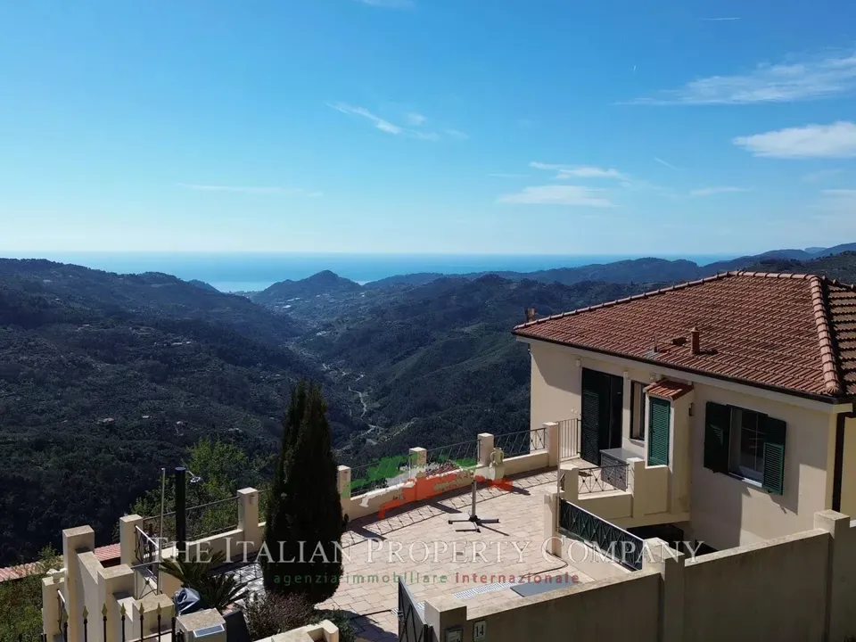 Lejlighed i Perinaldo, Imperia - foto 1