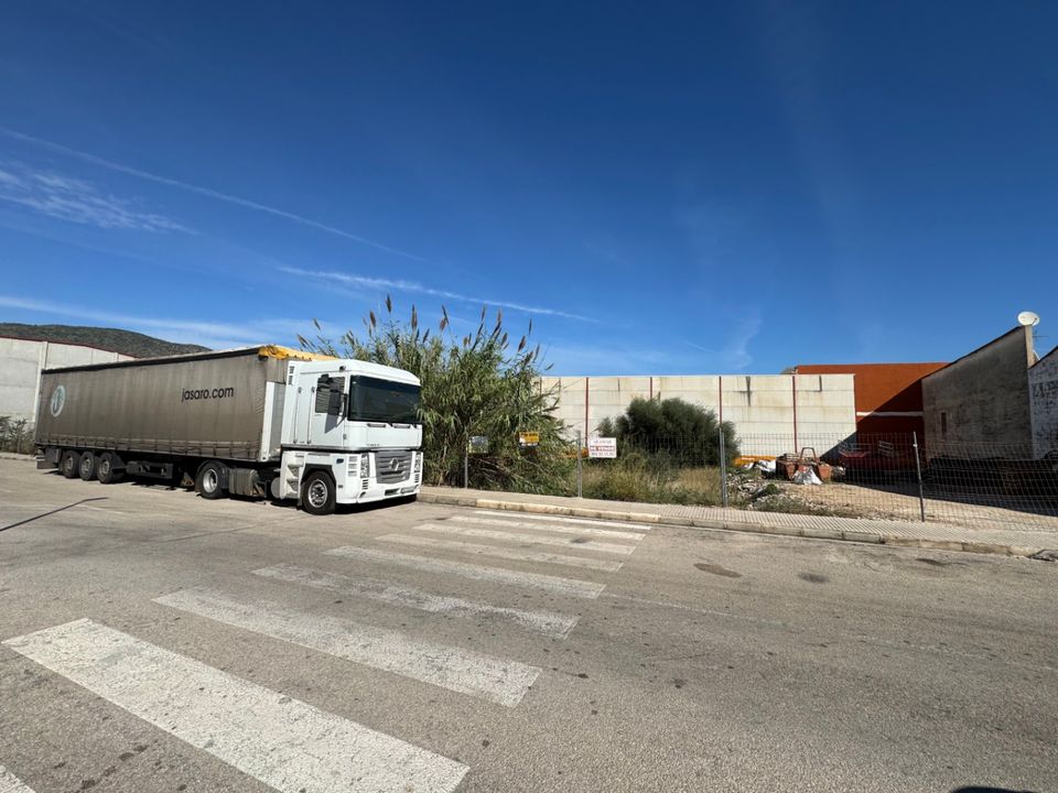 Helårsgrund i Pego, Alicante - foto 1