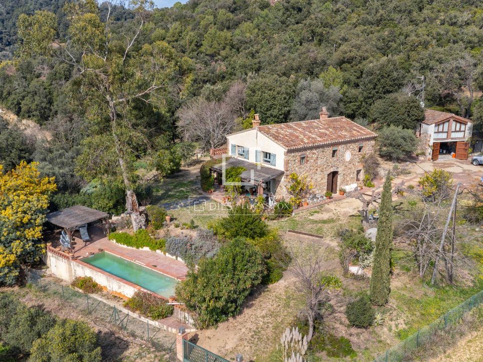Casa de campo en Massanes, Gerona - foto 1
