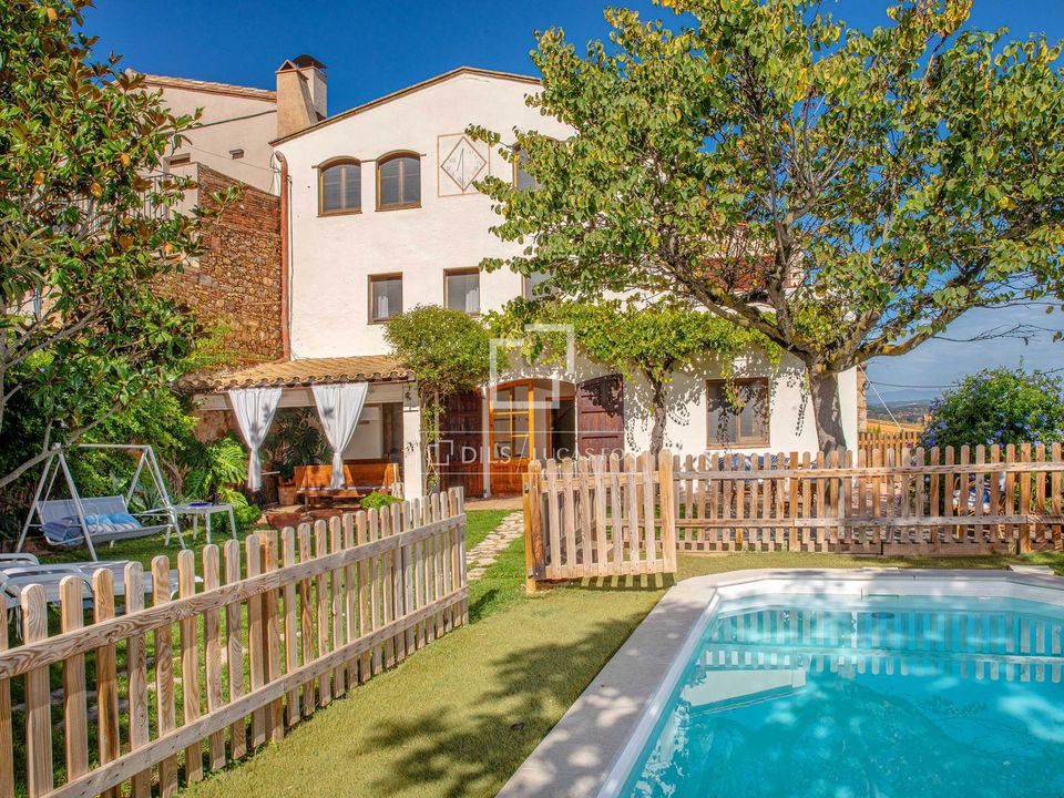 Landejendom i La Bisbal D'emporda, Gerona - foto 2