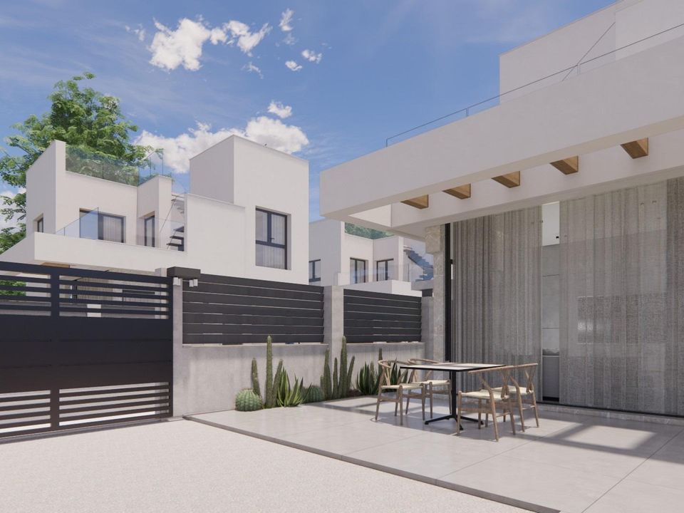 Villa in Los Montesinos, Alicante - photo 4