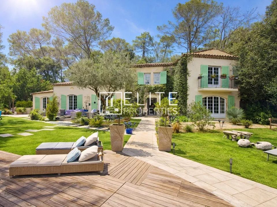 Villa i Roquefort-les-Pins, Alpes-Maritimes - foto 1