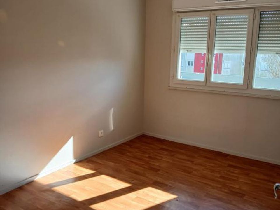 Apartment in Avallon, Yonne - photo 5