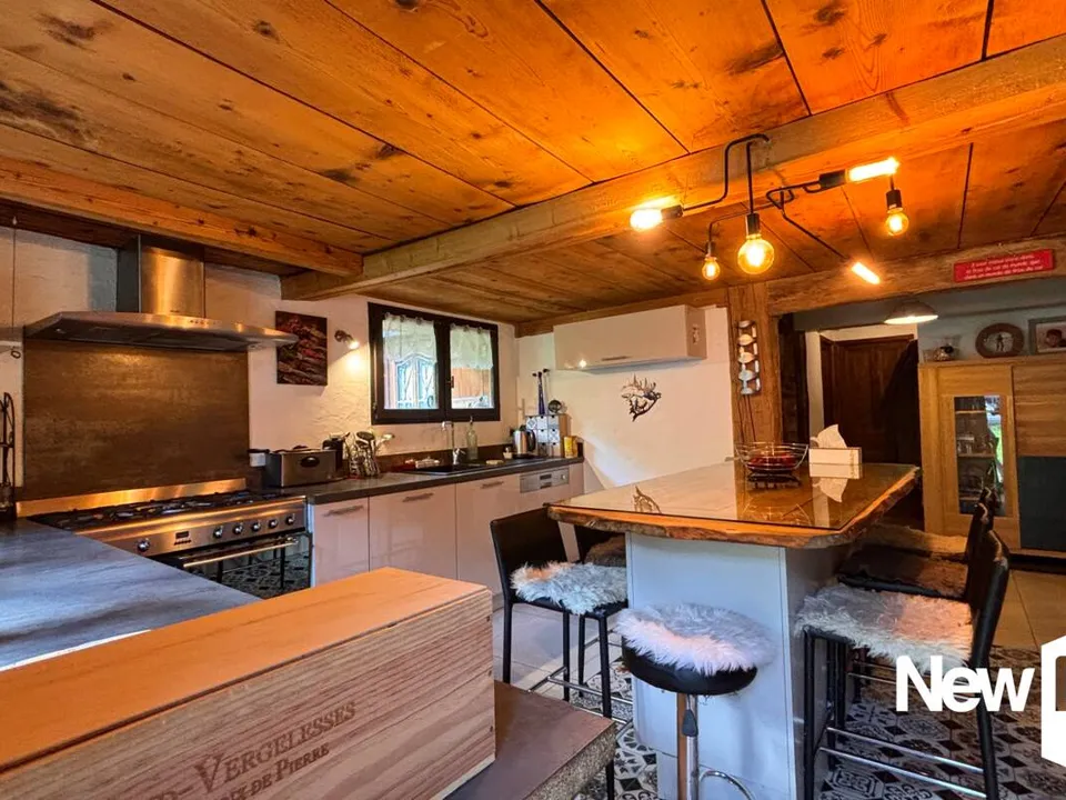 Landejendom i Les Houches, Haute-Savoie - foto 1