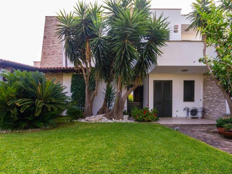Villa i Carovigno, Brindisi - foto 1