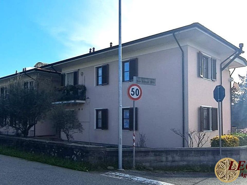 Lejlighed i Villafranca in Lunigiana, Massa and Carrara - foto 1