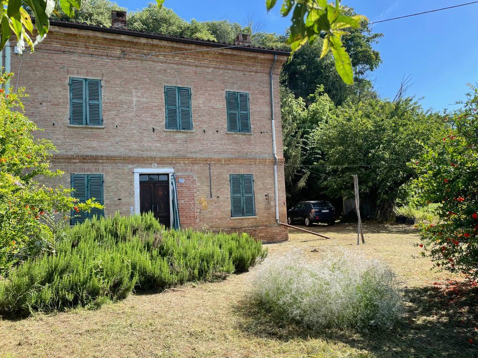 Villa a Incisa Scapaccino, Asti - foto 1