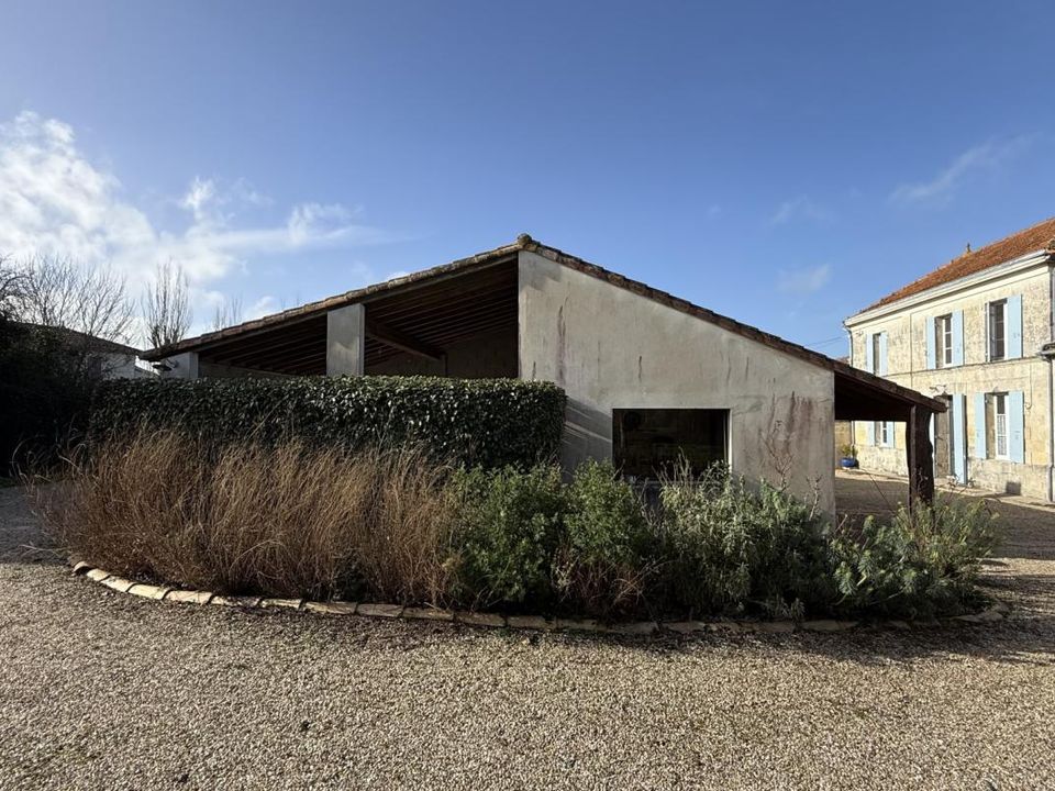 Landejendom i Brie-sous-Mortagne, Charente-Maritime - foto 3