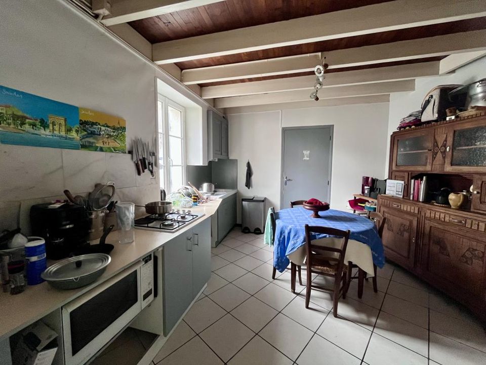 Landsbyhus i Mortagne-sur-Gironde, Charente-Maritime - foto 4