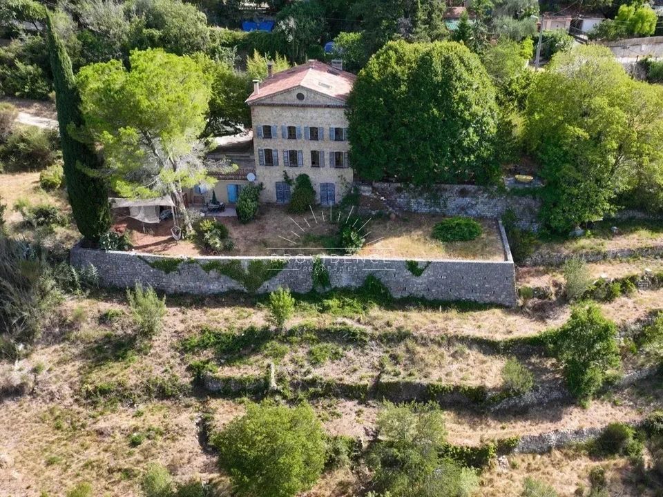 Villa i Saint-Cezaire-sur-Siagne, Alpes-Maritimes - foto 4