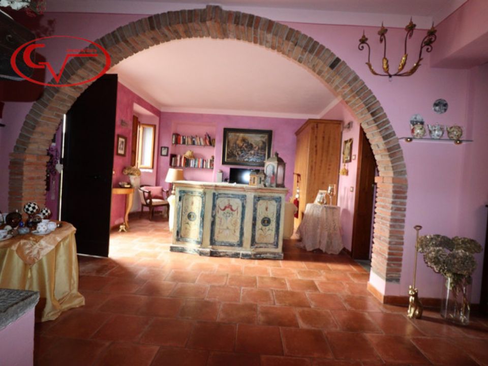 Rækkehus i Terranuova Bracciolini, Arezzo - foto 1