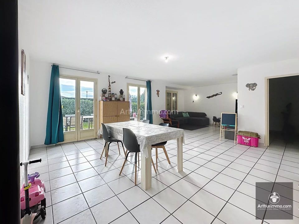 Villa i Villerest, Loire - foto 3