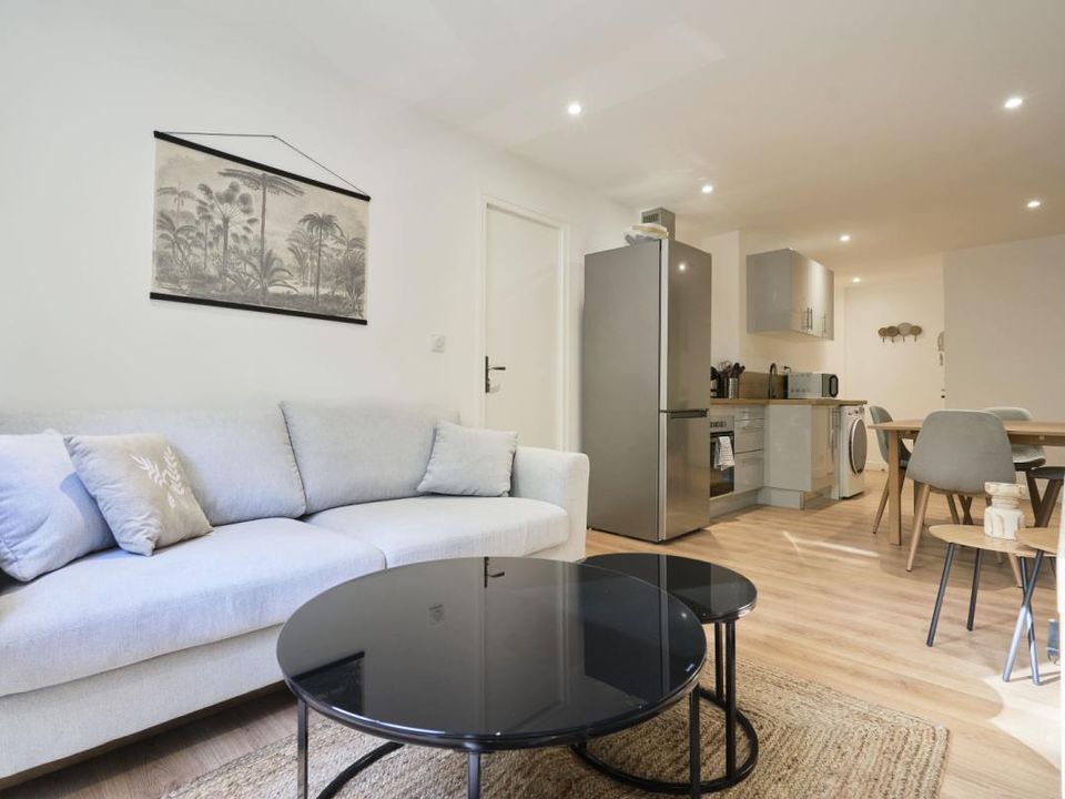 Apartment in Lille, Nord - photo 1